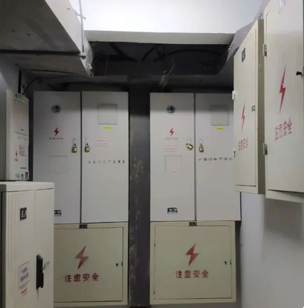 消防和非消防配電線路為何不能共用防火槽盒？原因是什么？